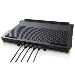 Targus Chill Mat with 4-Port Hub