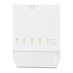 Ubiquiti USW Flex Managed Layer 2 Gigabit switch with auto-sensing 802.3af PoE support.