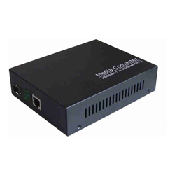 Serveredge Multi Mode SC to Single Mode SC Duplex Gigabit Media Converter 850nm/1310nm  10/100/1000 SC Connector -550m/20Km